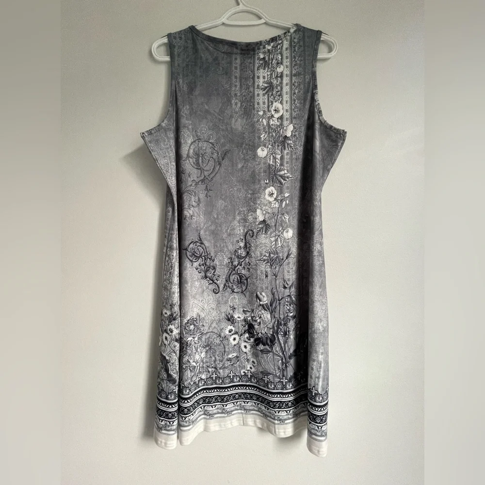 NWOT SHEIN Black and White Floral Sleeveless Dress Size L - Picture 4 of 5